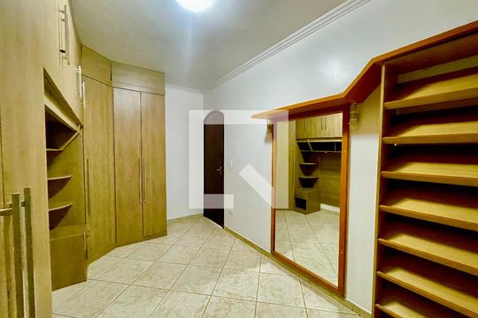 Quarto 1 de apartamento à venda com 2 quartos, 66m² em Jardim Iporanga, Guarulhos