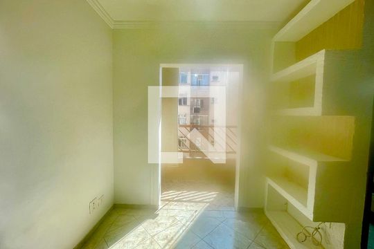 Sala de apartamento à venda com 2 quartos, 66m² em Jardim Iporanga, Guarulhos