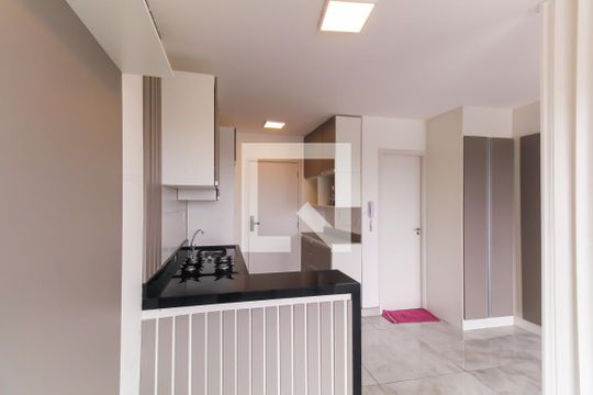 Sala/Cozinha de apartamento à venda com 1 quarto, 32m² em Belenzinho, São Paulo