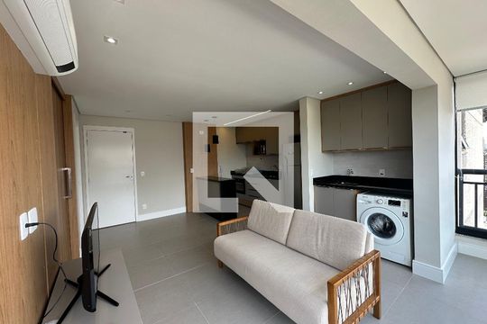 Sala de apartamento para alugar com 1 quarto, 41m² em Empresarial 18 do Forte, Barueri