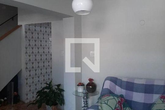 Casa à venda com 5 quartos, 450m² em Jardim Japao, São Paulo