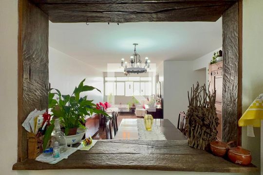 Cozinha de apartamento à venda com 3 quartos, 127m² em Perdizes, São Paulo