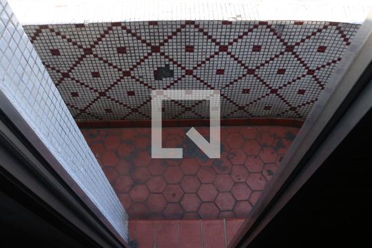 Sala 2 de casa para alugar com 3 quartos, 150m² em Vila Anastácio, São Paulo