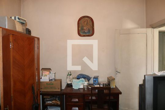 Quarto 1 de casa para alugar com 3 quartos, 150m² em Vila Anastácio, São Paulo