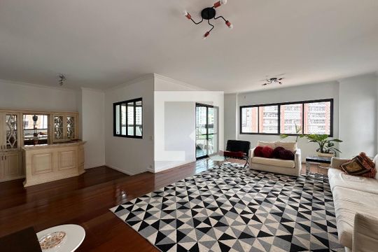 Sala de apartamento para alugar com 4 quartos, 240m² em Centro, São Bernardo do Campo