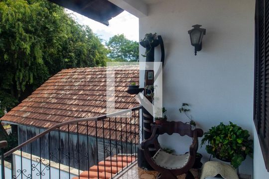 Varanda de casa à venda com 3 quartos, 311m² em Tristeza, Porto Alegre