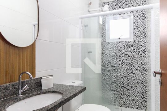 Banheiro de apartamento à venda com 1 quarto, 35m² em Cidade Líder, São Paulo