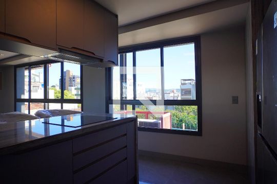 Cozinha de apartamento à venda com 3 quartos, 144m² em Independência, Porto Alegre