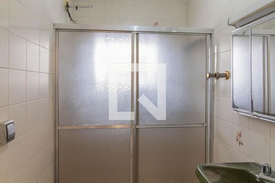 Suíte de casa à venda com 3 quartos, 125m² em Jardim Paraventi, Guarulhos