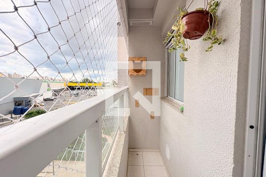 Sacada de apartamento à venda com 2 quartos, 47m² em Ponte Sao Joao, Jundiaí