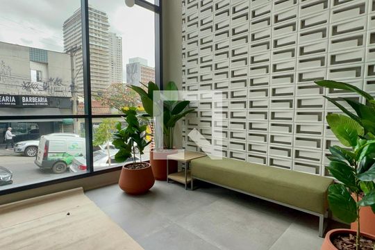 Hall de entrada de kitnet/studio à venda com 1 quarto, 24m² em Perdizes, São Paulo