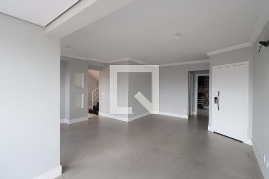 Sala de apartamento para alugar com 3 quartos, 170m² em Chácara Califórnia, São Paulo