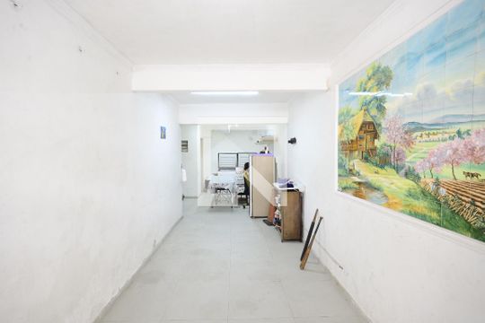 Casa à venda com 2 quartos, 132m² em Cambuci, São Paulo