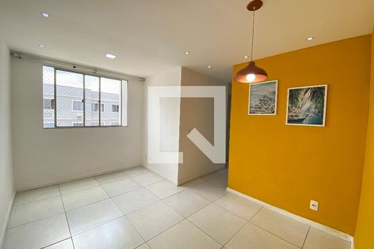 Sala de apartamento à venda com 2 quartos, 55m² em Tomás Coelho, Rio de Janeiro