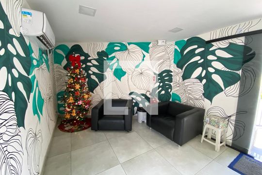 Hall de entrada de apartamento à venda com 2 quartos, 55m² em Tomás Coelho, Rio de Janeiro