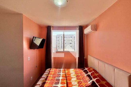 Quarto 1 de apartamento à venda com 2 quartos, 44m² em Feitoria, São Leopoldo