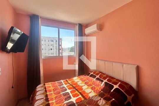 Quarto 1 de apartamento à venda com 2 quartos, 44m² em Feitoria, São Leopoldo