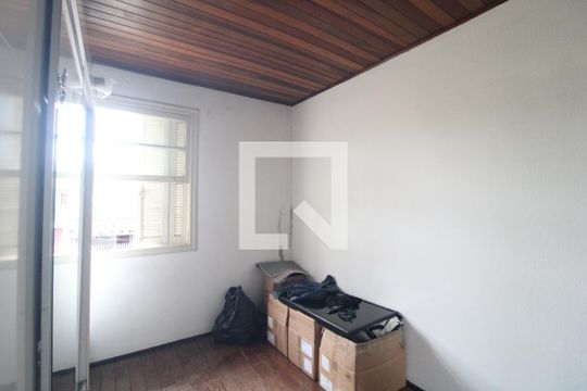 Casa à venda com 2 quartos, 150m² em Jardim Sabara, São Paulo
