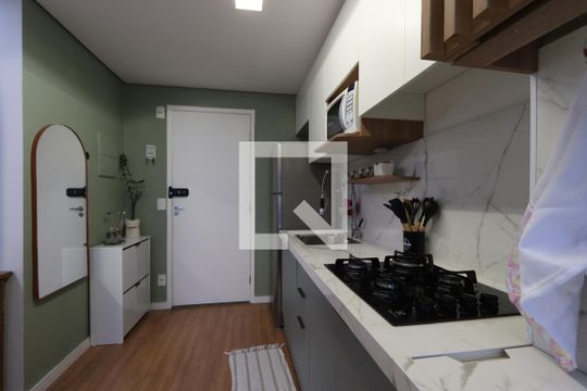 Cozinha de apartamento à venda com 2 quartos, 37m² em Vila Virginia, São Paulo