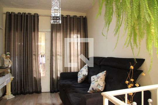 Casa 03 Sala  de casa à venda com 3 quartos, 142m² em Jardim Divinolandia, Guarulhos