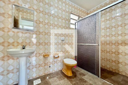 Banheiro de apartamento para alugar com 1 quarto, 45m² em Operário, Novo Hamburgo