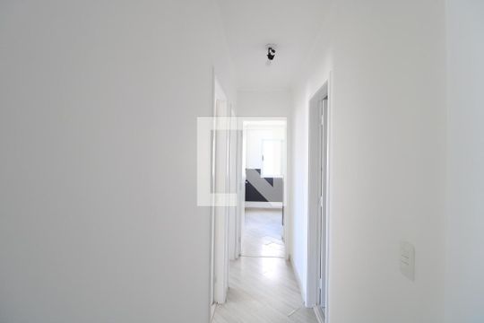 Corredor de apartamento à venda com 3 quartos, 73m² em Usina Piratininga, São Paulo