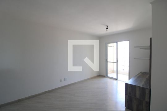 Sala de apartamento à venda com 3 quartos, 73m² em Usina Piratininga, São Paulo
