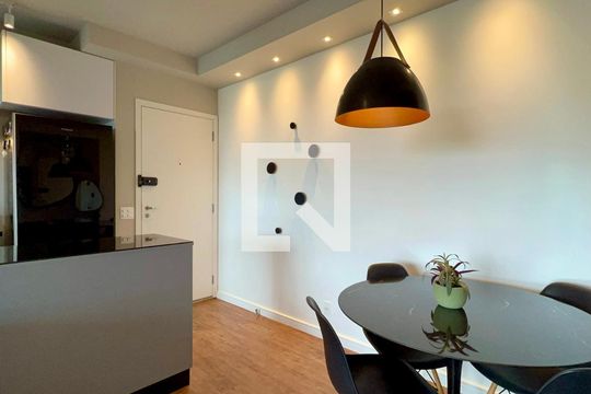 Sala de Jantar de apartamento à venda com 2 quartos, 57m² em Pinheiros, São Paulo
