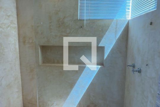 Casa de Condomínio à venda com 2 quartos, 196m² em , Nova Lima