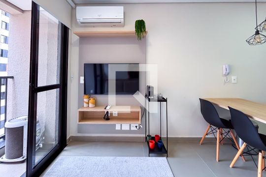 Apartamento para alugar com 1 quarto, 40m² em Sumarezinho, São Paulo