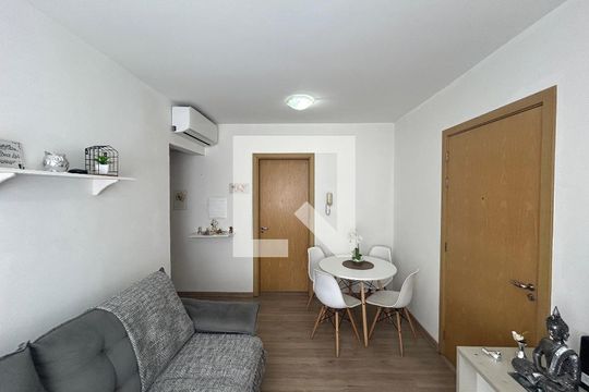 Apartamento à venda com 2 quartos, 60m² em Liberdade, Novo Hamburgo
