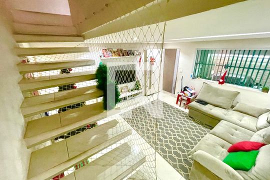 Sala de casa à venda com 3 quartos, 110m² em Vila Zamataro, Guarulhos