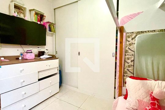 Quarto 1 de casa à venda com 3 quartos, 110m² em Vila Zamataro, Guarulhos