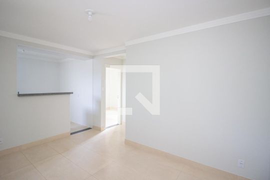Sala de apartamento à venda com 2 quartos, 65m² em Fonte Grande, Contagem