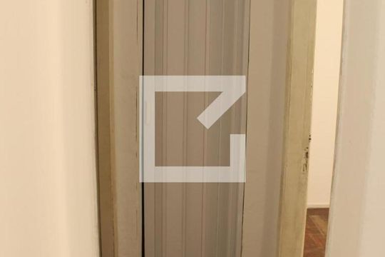 Corredor de apartamento para alugar com 2 quartos, 60m² em Centro, Nova Iguaçu