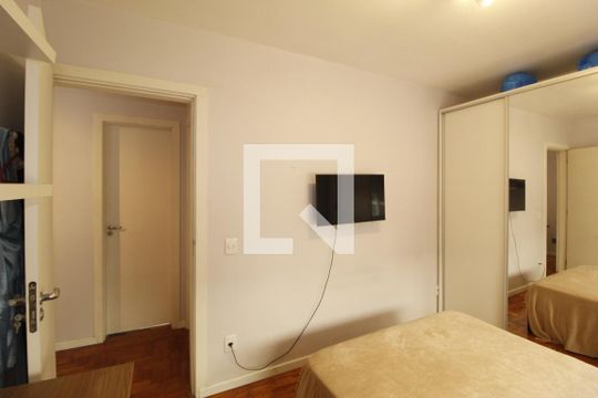 Apartamento à venda com 2 quartos, 51m² em Petrópolis, Porto Alegre