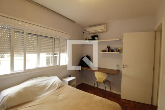 Apartamento à venda com 2 quartos, 51m² em Petrópolis, Porto Alegre