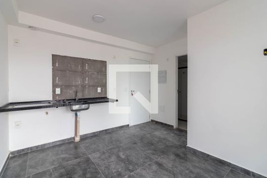 Sala/Cozinha de apartamento para alugar com 1 quarto, 31m² em Parada Inglesa, São Paulo
