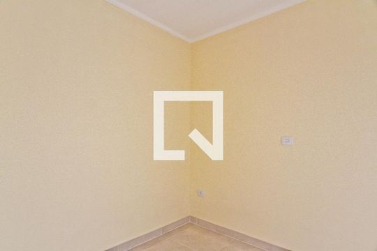 Quarto 2 de apartamento para alugar com 2 quartos, 65m² em Vila Mangalot, São Paulo