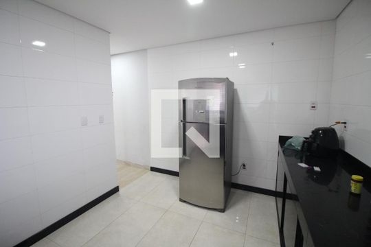 Cozinha de casa à venda com 3 quartos, 180m² em Lindéia, Contagem