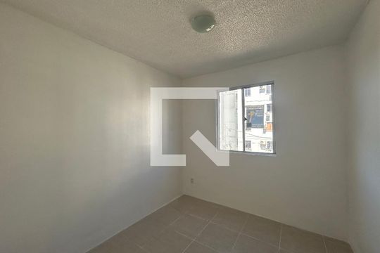Quarto 2 de apartamento para alugar com 2 quartos, 42m² em Canudos, Novo Hamburgo