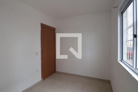 Quarto 2 de apartamento para alugar com 2 quartos, 50m² em Olaria, Canoas