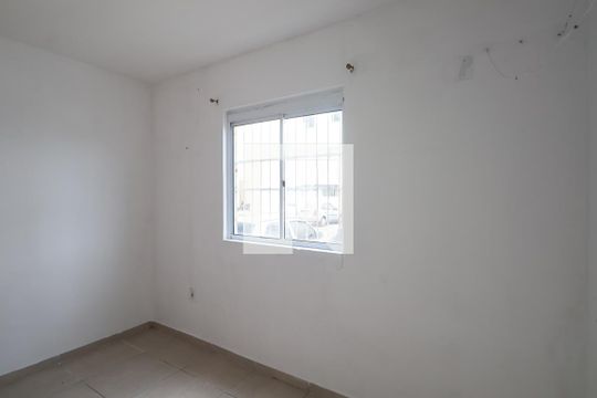 Quarto 2 de apartamento à venda com 2 quartos, 50m² em Olaria, Canoas