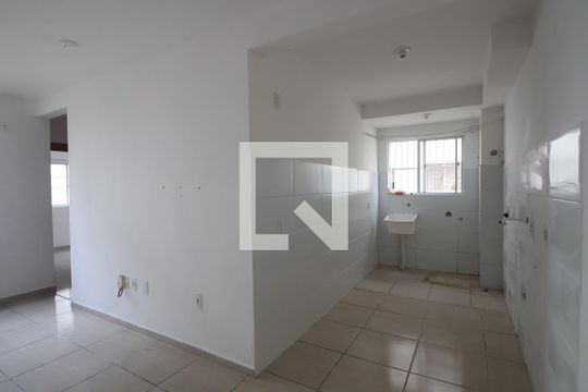 Cozinha e Área de Serviço de apartamento para alugar com 2 quartos, 50m² em Olaria, Canoas