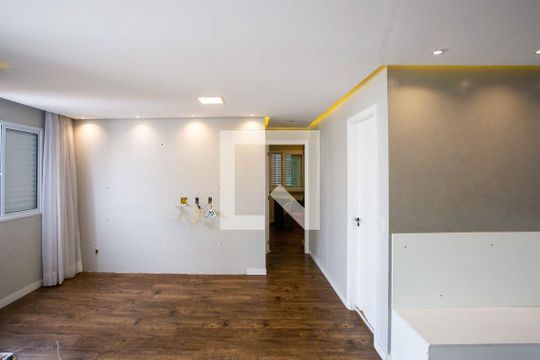 Sala de apartamento para alugar com 2 quartos, 62m² em Centro, Diadema