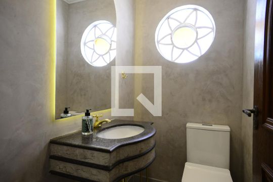 Lavabo de casa à venda com 3 quartos, 300m² em Vila Mariana, São Paulo