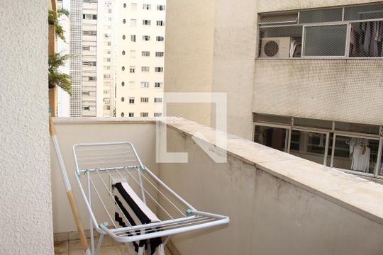 Apartamento para alugar com 3 quartos, 235m² em Higienópolis, São Paulo