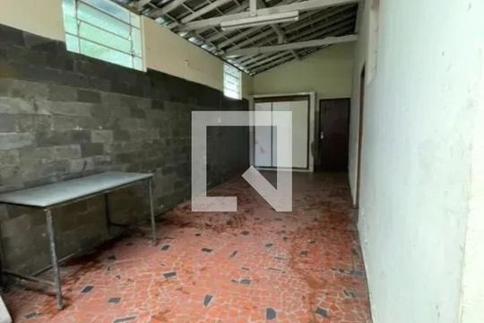 Casa à venda com 4 quartos, 345m² em Quintas, Nova Lima