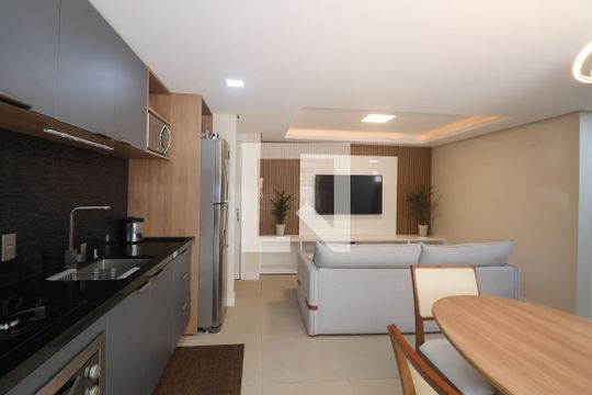 Sala/Cozinha de apartamento à venda com 2 quartos, 54m² em Fátima, Canoas