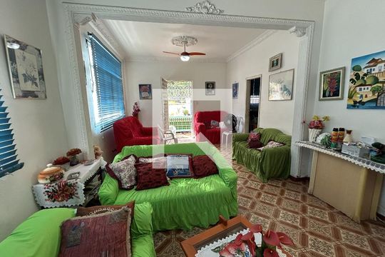 Sala de casa à venda com 4 quartos, 600m² em Cachambi, Rio de Janeiro